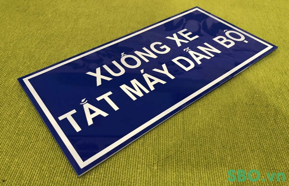 bang bien bao an toan xuong xe tat may dan bo Biển báo xuống xe tắt máy dẫn bộ