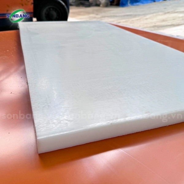 nhua pom 1 Tấm nhựa POM trắng kỹ thuật