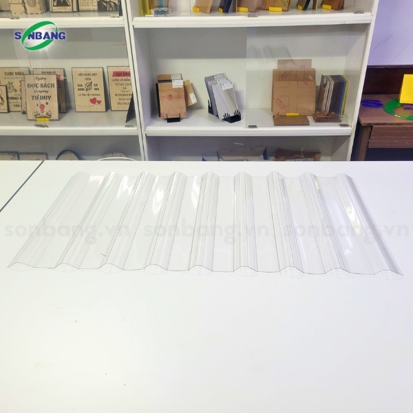 ton lay sang 9 song vuong nicelight 1 Tôn lấy sáng 9 sóng vuông Nicelight siêu nhẹ