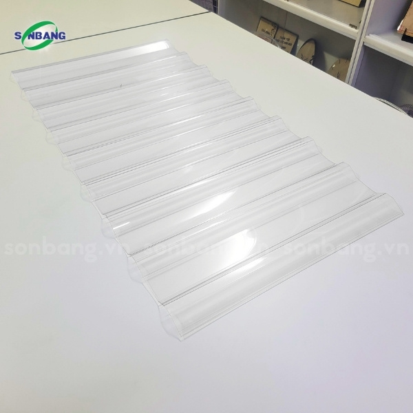 ton lay sang 9 song vuong nicelight 3 Tôn Polycarbonate Nicelight lấy sáng ưu việt