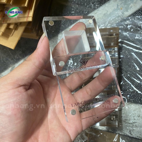 tam mica trong suot 8 Hộp đựng trang sức được gia công từ tấm mica trong suốt