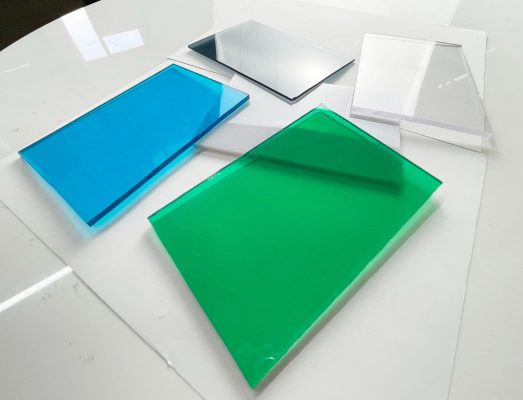 Tam lop Polycarbonate dac ruot 1 Tam lop Polycarbonate dac ruot 1