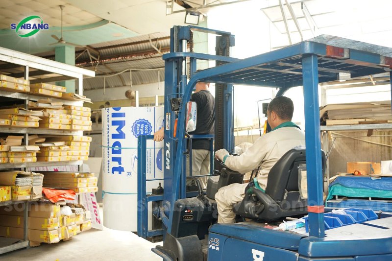 bao gia mica 4 Chiết khấu hấp dẫn khi đặt hàng số lượng lớn tấm mica tại Sơn Băng