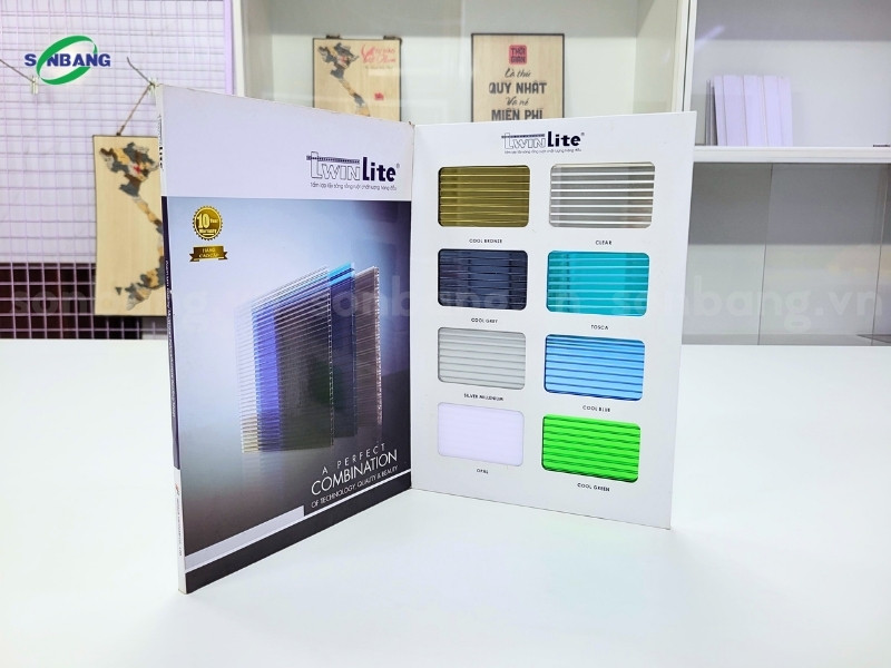 bao gia tam poly rong 4 Bảng màu tấm polycarbonate rỗng thương hiệu Twinlite