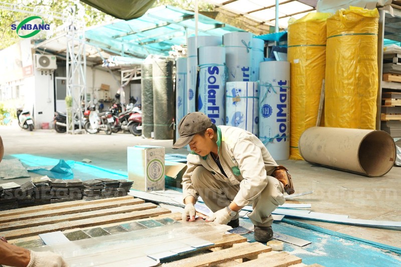bao gia tam poly rong 7 Nhân viên kỹ thuật cao giàu kinh nghiệm tại Sơn Băng
