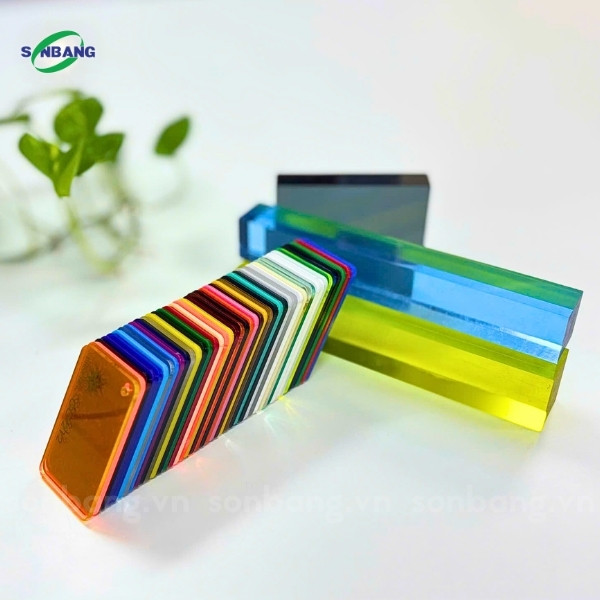 mica dai loan 1 Tấm nhựa mica Đài Loan đa dạng màu sắc