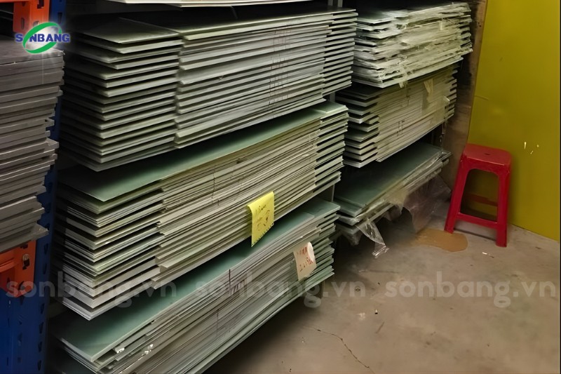 Bảo quản tấm phíp cách điện ở nơi khô ráo, tránh xa hóa chất