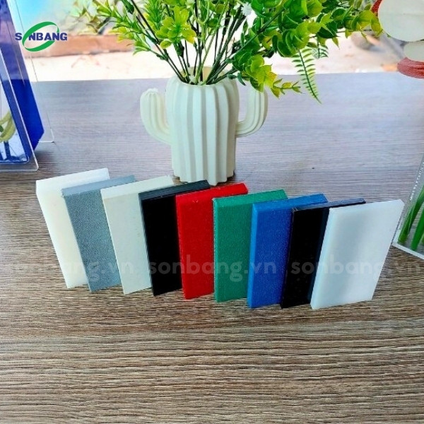 tam nhua hdpe 4 Tấm nhựa HDPE kỹ thuật nhiều màu sắc