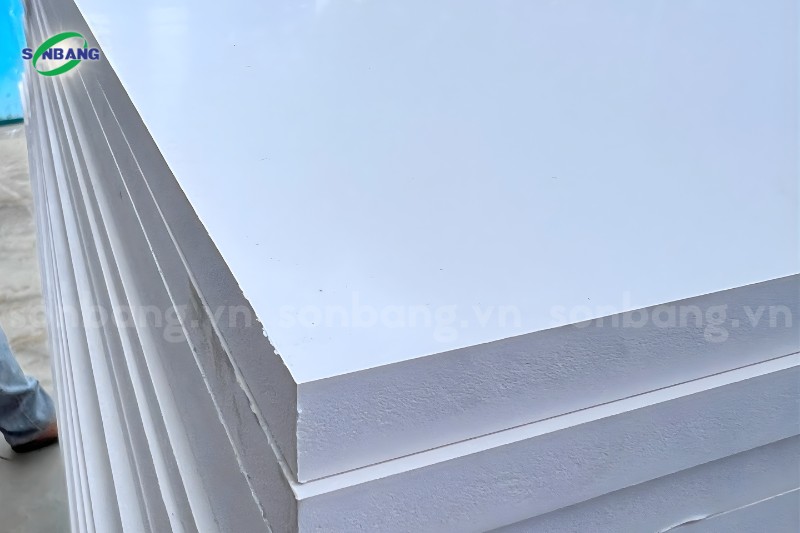 Tấm PVC Foam SBP sản xuất bằng công nghệ hiện đại