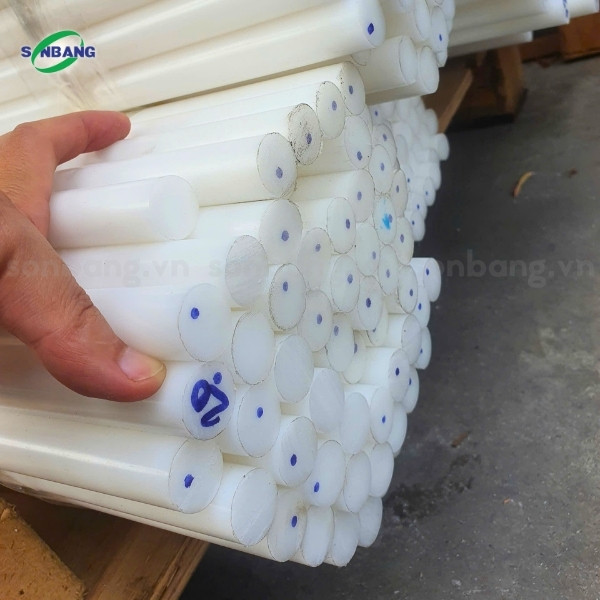 thanh nhua pom tron 5 Thanh nhựa POM chịu mài mòn cao, gia công CNC