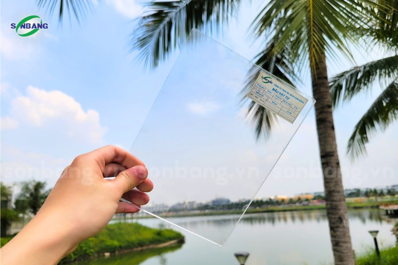 mau sac tam poly 3 Tấm Polycarbonate màu trong suốt