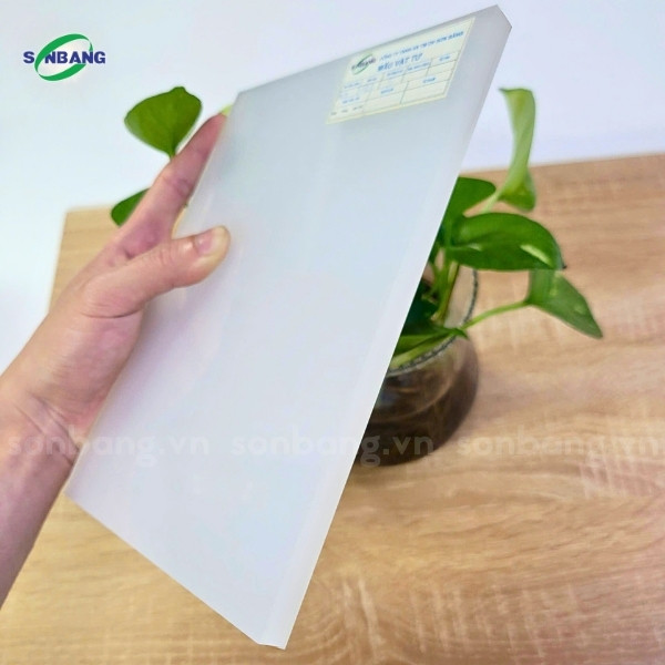 tam mica 10mm dai loan 4 Tấm mica xuyên sáng 10mm Đài Loan màu trắng sữa