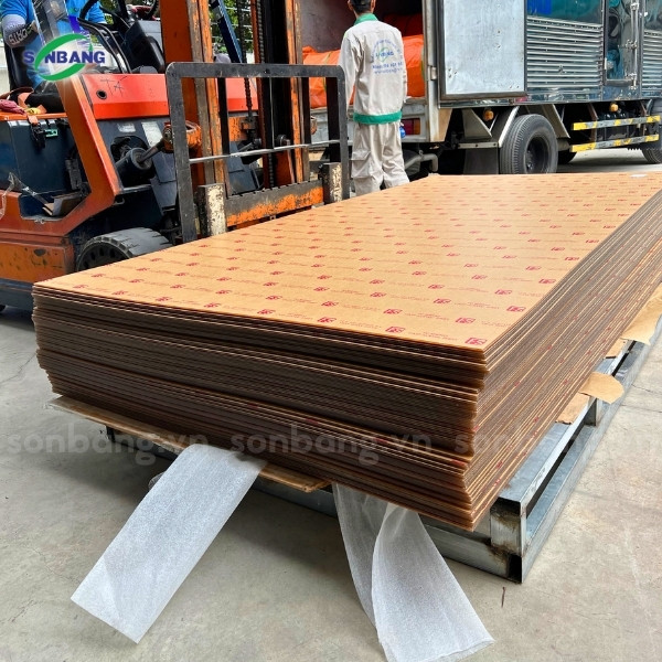 tam mica 5mm dai loan 3 Sơn Băng phân phối tấm mica 5mm Đài Loan chất lượng cao