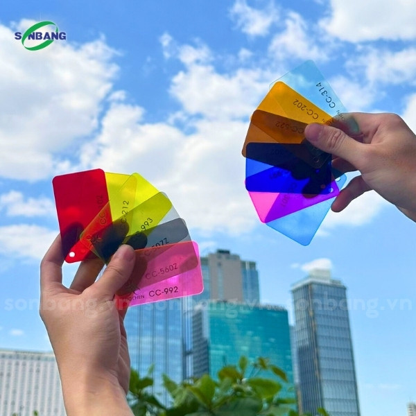 tam mica mau dai loan 3 Tấm mica màu trong suốt Đài Loan