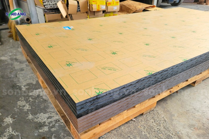 kich thuoc tam mica dai loan 6 Trọng lượng tấm mica thay đổi tùy theo độ dày và quy cách