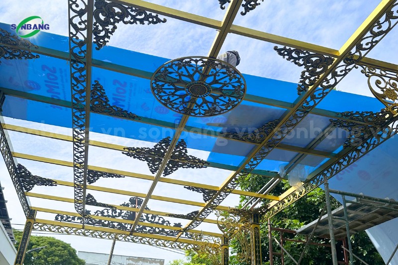 kich thuoc tam polycarbonate 1 Kích thước tấm Polycarbonate để lợp mái lấy sáng