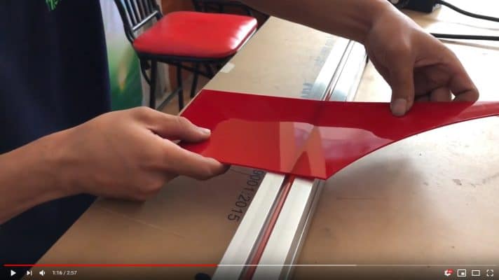 Hướng dẫn uốn mica đơn giản bằng phương pháp thủ công